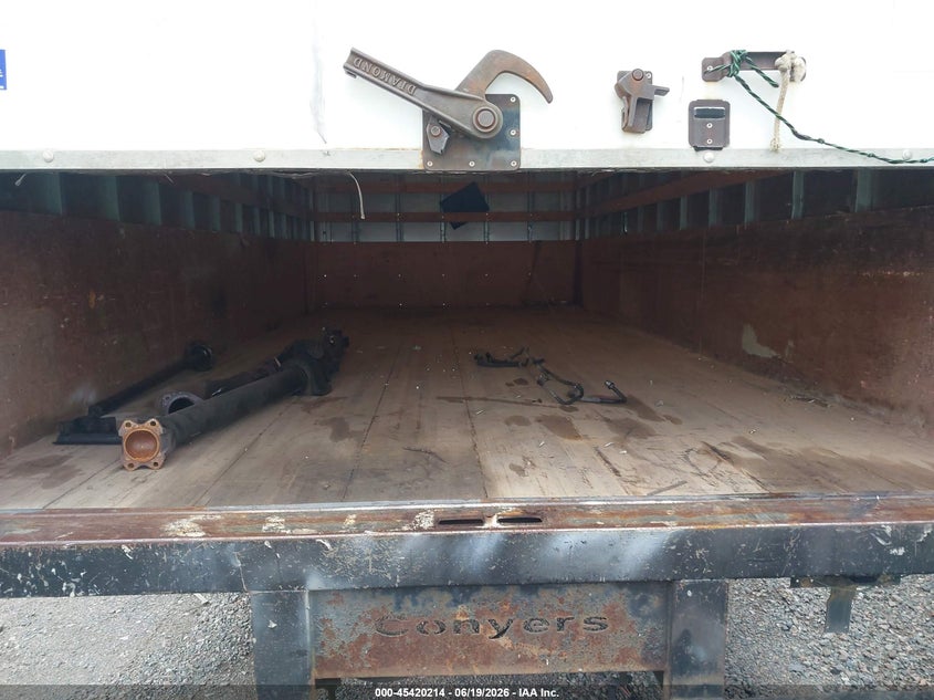 2015 Isuzu VIN JALC4W165F7000940 IAAI salvage auction — FRONT & REAR, Wait Title, sold $950 on 2026-09-11 (photo 6)