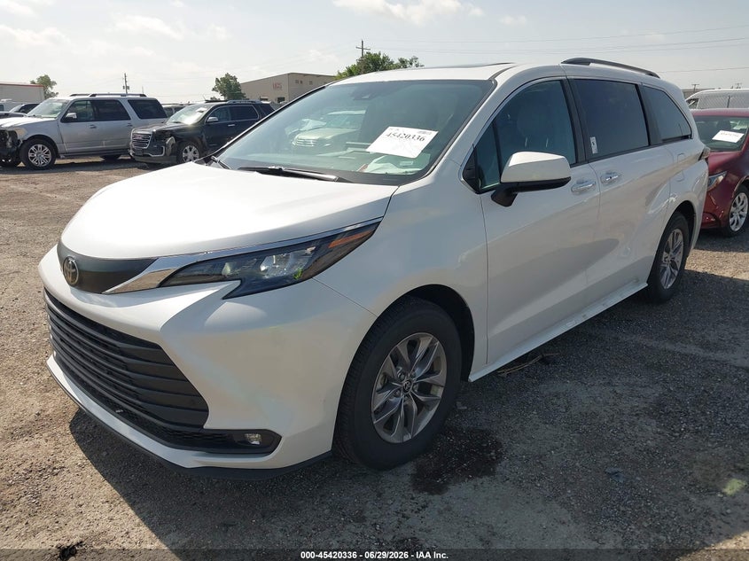 2026 Toyota Sienna VIN 5TDYRKEC2TS312653 IAAI salvage auction — NORMAL WEAR, Enterprise Vehicles Clear Only (Oklahoma), sold $38,300 on 2026-07-08 (photo 2)