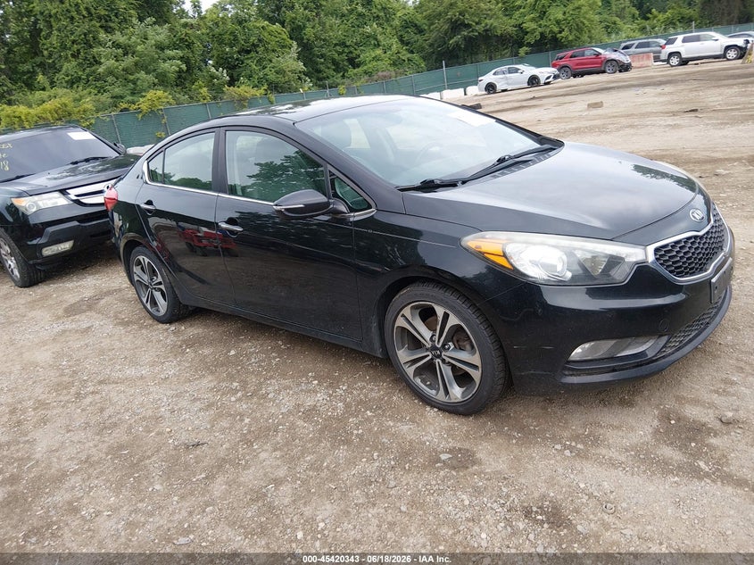 2016 Kia Forte VIN KNAFZ4A81G5448222 IAAI salvage auction — NORMAL WEAR, Clear (Maryland), sold $800 on 2026-07-10 (photo 1)