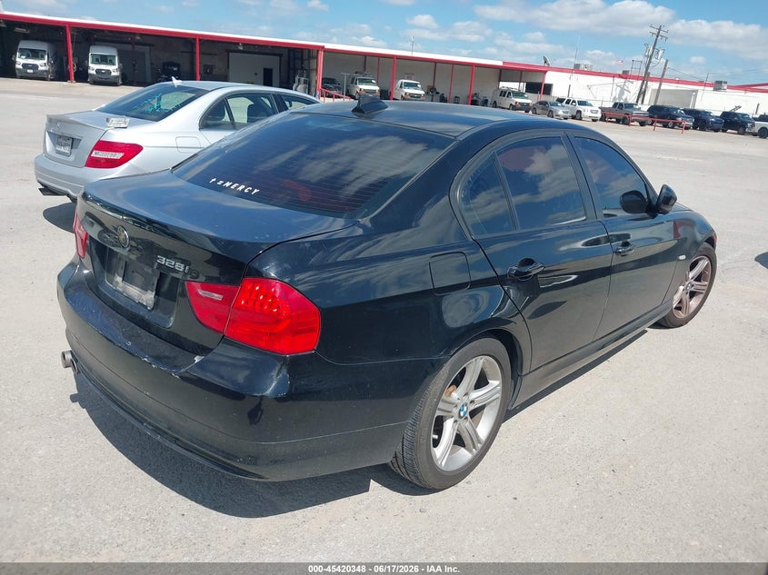 2011 BMW 3 series VIN WBAPH5G53BNM72606 IAAI salvage auction — NORMAL WEAR, Original (Texas), sold $575 on 2026-07-29 (photo 4)