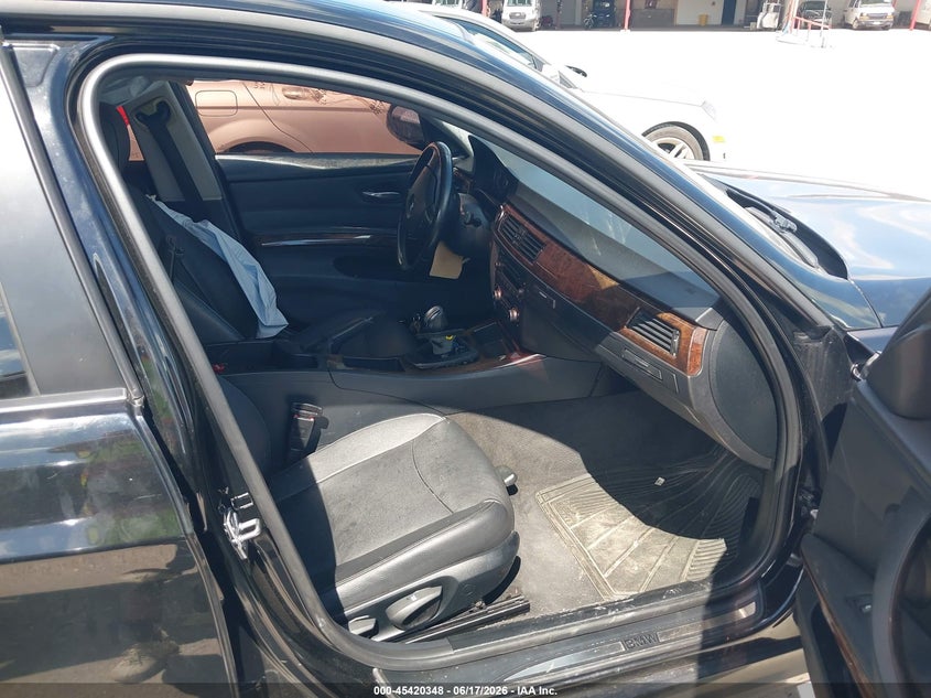 2011 BMW 3 series VIN WBAPH5G53BNM72606 IAAI salvage auction — NORMAL WEAR, Original (Texas), sold $575 on 2026-07-29 (photo 5)