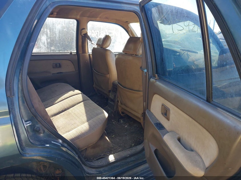 1998 Toyota 4runner VIN JT3GM84R5W0023538 IAAI salvage auction — NORMAL WEAR, Clear (Indiana), sold $450 on 2026-07-22 (photo 8)