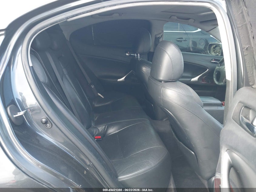 2007 Lexus Is 250 VIN JTHBK262475030279 IAAI salvage auction — LEFT & RIGHT, Salvage (California), sold $350 on 2026-07-09 (photo 8)