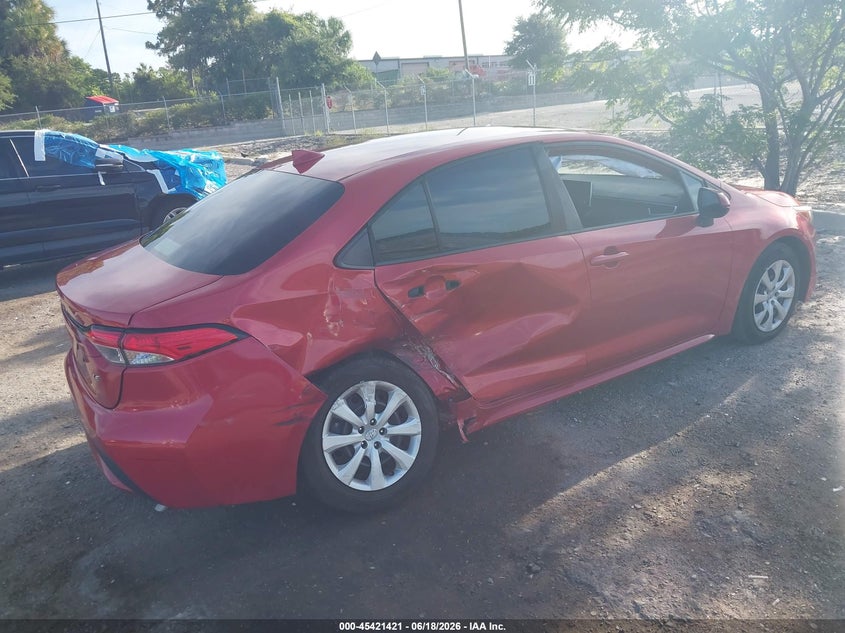 2021 Toyota Corolla VIN 5YFEPMAE2MP257837 IAAI salvage auction — RIGHT SIDE, Rebuildable (Florida), sold $3,650 on 2026-07-30 (photo 4)