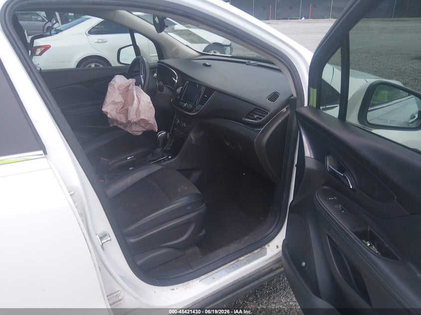 2022 Buick Encore VIN KL4CJASM7NB511324 IAAI salvage auction — LEFT FRONT, Salvage Title, sold $3,450 on 2026-07-31 (photo 5)