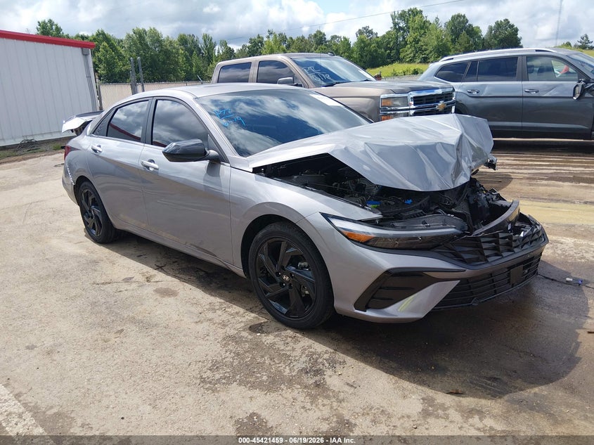 2026 Hyundai Elantra VIN KMHLS4DG4TU113707 IAAI salvage auction — FRONT END, Salvage Title, sold $4,000 on 2026-07-23 (photo 1)