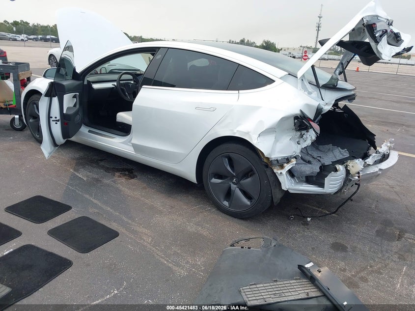 2020 Tesla Model 3 VIN 5YJ3E1EA8LF785928 IAAI salvage auction — REAR END, Salvage Title, sold $2,100 on 2026-07-23 (photo 3)