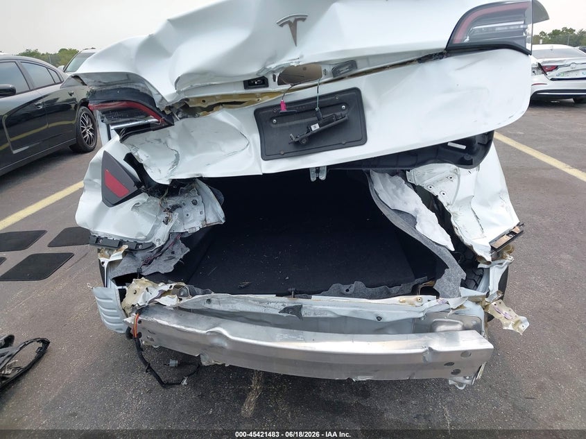 2020 Tesla Model 3 VIN 5YJ3E1EA8LF785928 IAAI salvage auction — REAR END, Salvage Title, sold $2,100 on 2026-07-23 (photo 6)