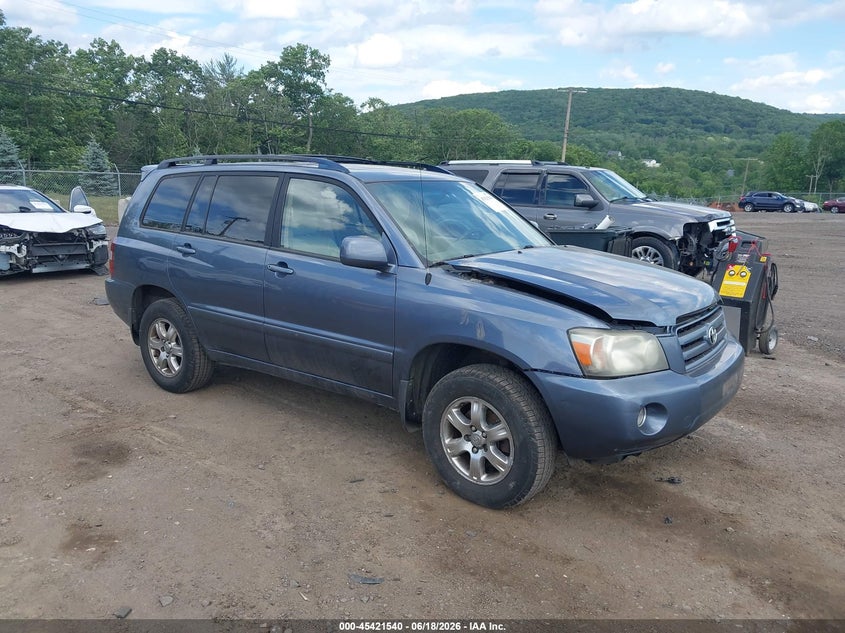 2007 Toyota Highlander VIN JTEHP21A370198385 IAAI salvage auction — NORMAL WEAR, Clear (New Jersey), sold $825 on 2026-07-16 (photo 1)