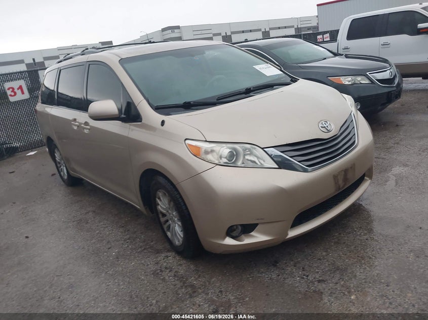 2011 Toyota Sienna VIN 5TDYK3DCXBS102313 IAAI salvage auction — NORMAL WEAR, Original (Texas), sold $3,175 on 2026-07-07 (photo 1)