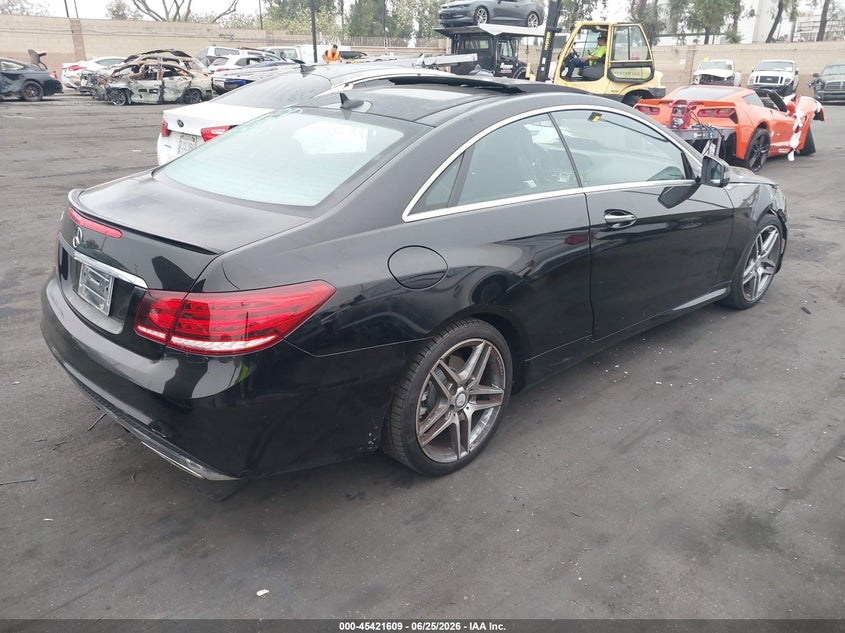 2015 Mercedes-benz E-klasse VIN WDDKJ7DB9FF295475 IAAI salvage auction — RIGHT FRONT, Salvage Title, sold $6,050 on 2026-07-10 (photo 4)