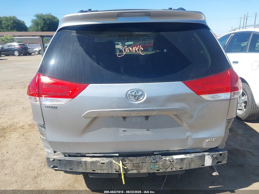2014 Toyota Sienna VIN 5TDYK3DC7ES442121 IAAI salvage auction — REAR END, Salvage Title, sold $1,800 on 2026-07-28 (photo 6)