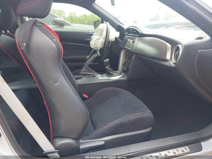 2013 Scion Fr-s VIN JF1ZNAA10D2732750 IAAI salvage auction — FRONT END, Salvage Title, sold $1,050 on 2026-07-22 (photo 5)