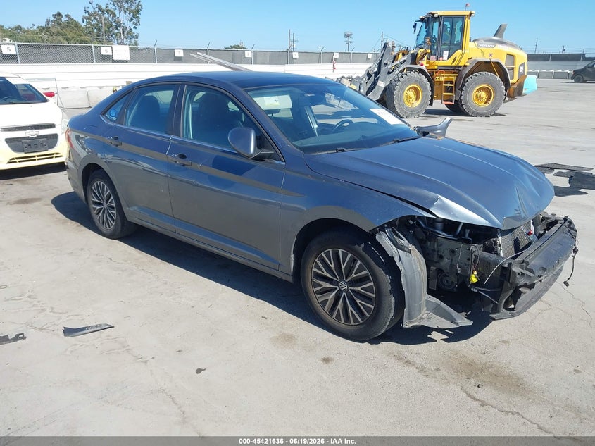 2019 Volkswagen Jetta VIN 3VWC57BU3KM085243 IAAI salvage auction — FRONT END, Wait Title, sold $4,000 on 2026-08-29 (photo 1)
