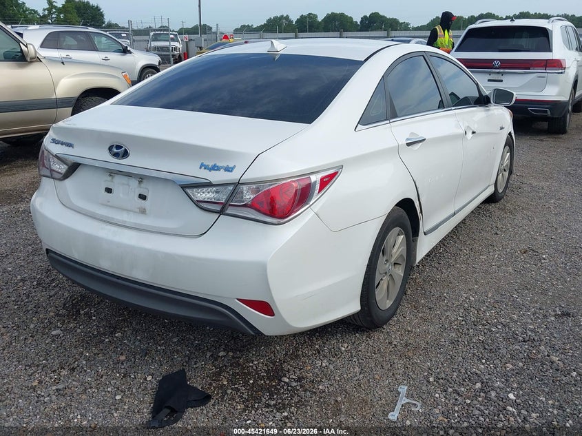 2014 Hyundai Sonata VIN KMHEC4A43EA116652 IAAI salvage auction — RIGHT FRONT, Salvage (Louisiana), sold $925 on 2026-07-29 (photo 4)