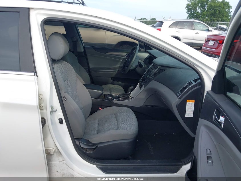 2014 Hyundai Sonata VIN KMHEC4A43EA116652 IAAI salvage auction — RIGHT FRONT, Salvage (Louisiana), sold $925 on 2026-07-29 (photo 5)