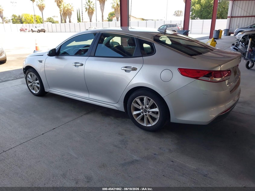 2017 Kia Optima VIN 5XXGT4L30HG170940 IAAI salvage auction — NORMAL WEAR, Salvage (California), sold $425 on 2026-07-28 (photo 3)