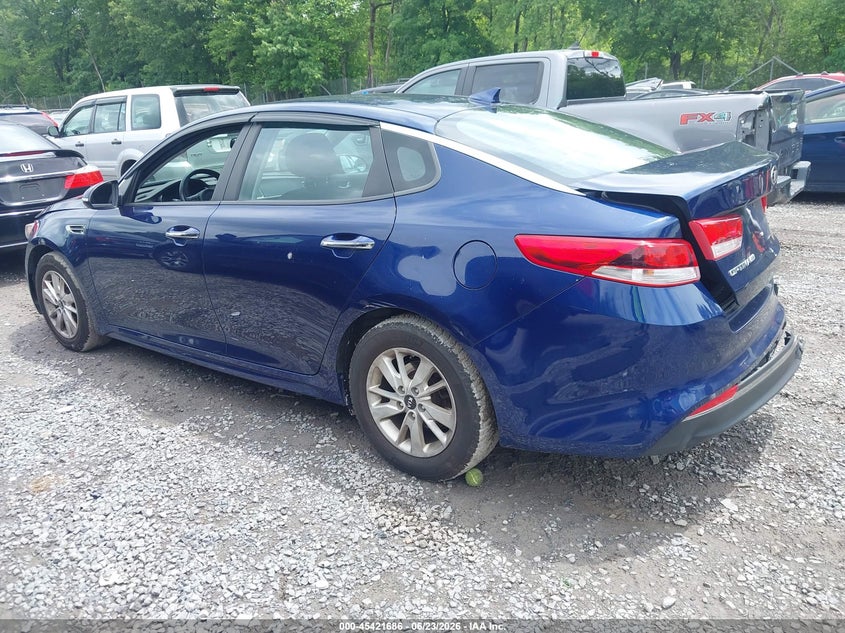 2018 Kia Optima VIN 5XXGT4L32JG197319 IAAI salvage auction — REAR END, Mv-907A (New York), sold $900 on 2026-07-28 (photo 3)