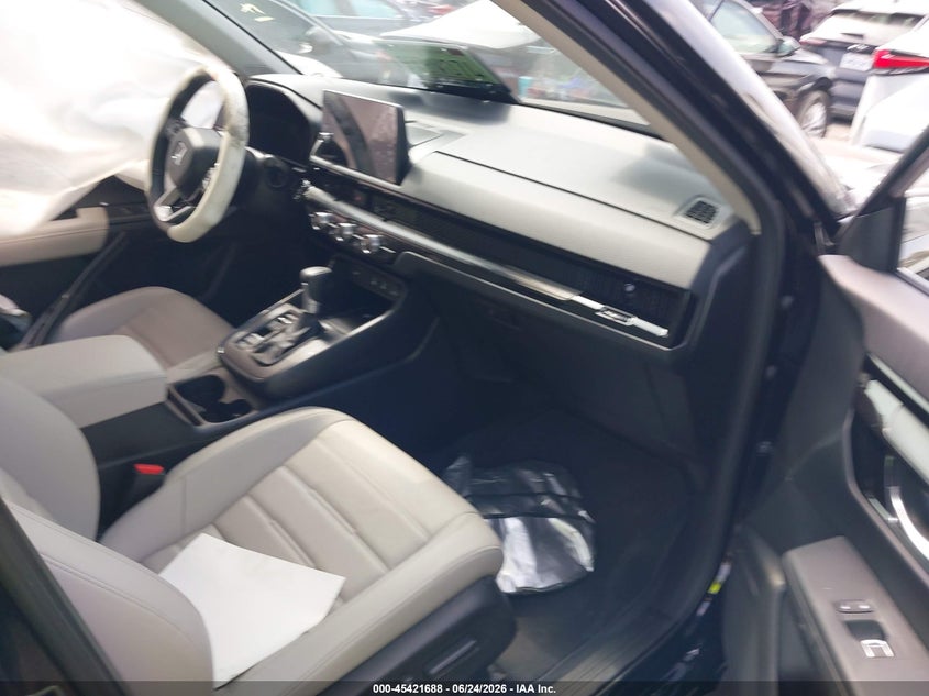 2026 Honda Cr-v VIN 2HKRS3H71TH302974 IAAI salvage auction — LEFT SIDE, Salvage Title, sold $13,000 on 2026-07-31 (photo 5)