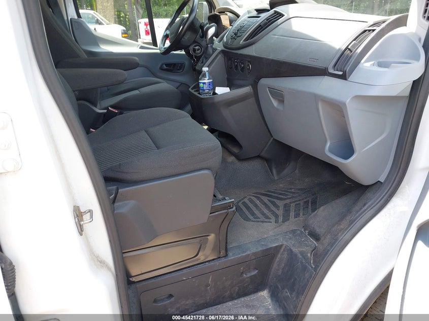 2016 Ford Transit 150 VIN 1FTYE1ZM3GKB00043 IAAI salvage auction — NORMAL WEAR, SF97 (Virginia), sold $14,650 on 2026-07-22 (photo 5)