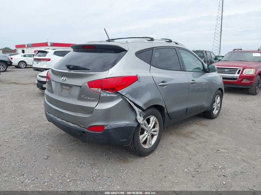 2013 Hyundai Tucson VIN KM8JU3AC5DU667904 IAAI salvage auction — REAR END, Salvage (Arkansas), sold $1,025 on 2026-07-29 (photo 4)