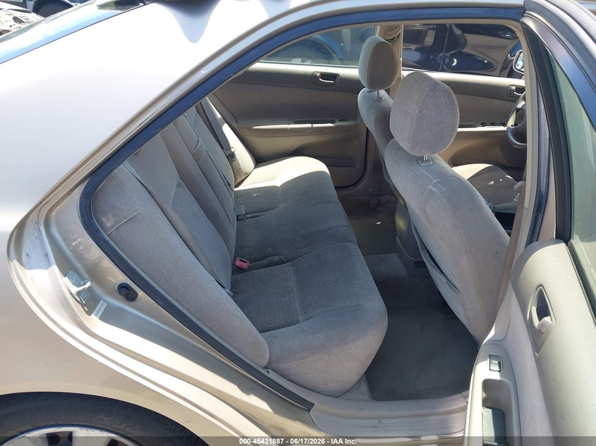 2003 Toyota Camry VIN JTDBE32K330175745 IAAI salvage auction — NORMAL WEAR, Clear - Dealer Only (California), sold $350 on 2026-07-09 (photo 8)