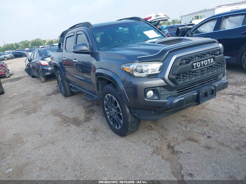 2017 Toyota Tacoma VIN 5TFAZ5CN8HX026749 — IAAI salvage auction photo