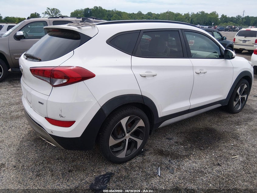 2018 Hyundai Tucson VIN KM8J3CA2XJU725687 IAAI salvage auction — NORMAL WEAR, Clear (Delaware), sold $2,850 on 2026-07-27 (photo 4)
