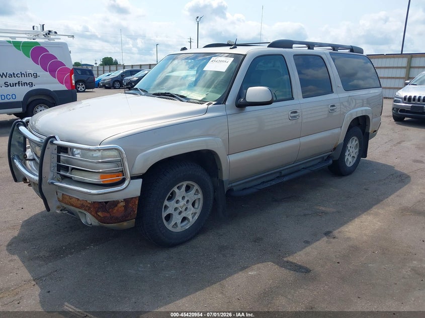 2005 Chevrolet Suburban 1500 VIN 3GNFK16Z35G252402 IAAI salvage auction — NORMAL WEAR, Clear (Minnesota), sold $425 on 2026-07-07 (photo 2)