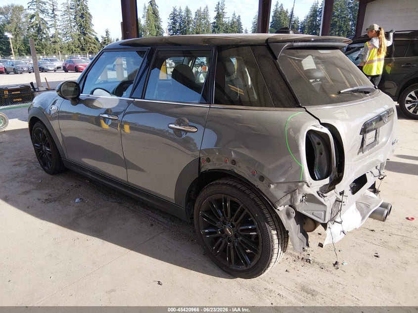 2019 Mini Hard top VIN WMWXU3C5XK2F52186 IAAI salvage auction — REAR END, Bill Of Sale (Washington), sold $4,100 on 2026-07-08 (photo 3)
