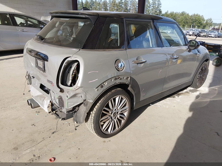 2019 Mini Hard top VIN WMWXU3C5XK2F52186 IAAI salvage auction — REAR END, Bill Of Sale (Washington), sold $4,100 on 2026-07-08 (photo 4)