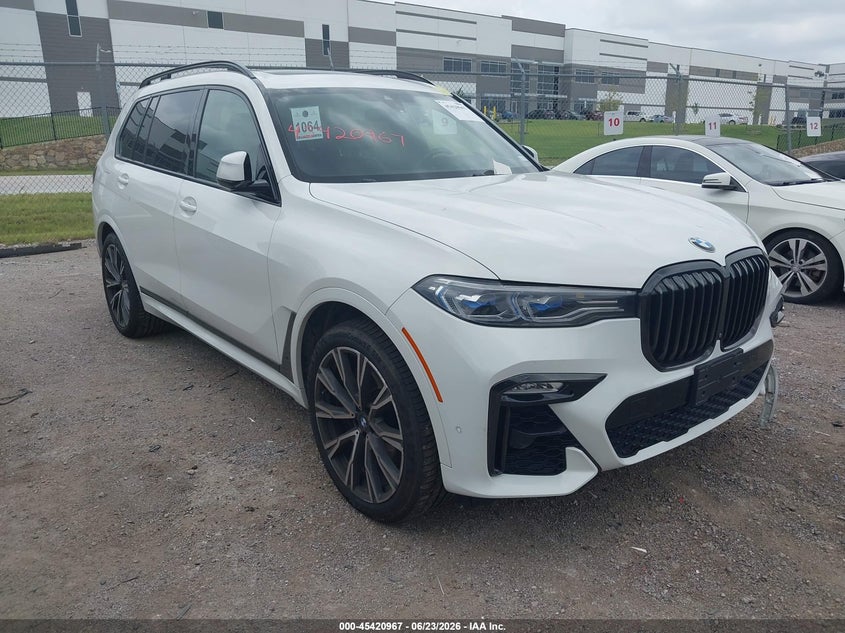 2021 BMW X7 VIN 5UXCX6C08M9H85944 — IAAI salvage auction photo
