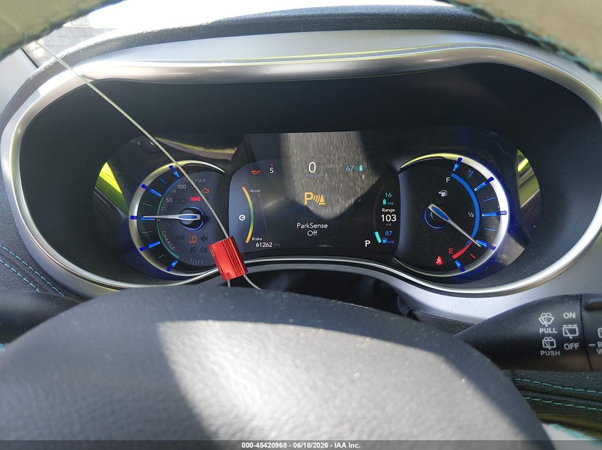 2020 Chrysler Pacifica VIN 2C4RC1N76LR113648 IAAI salvage auction — UNKNOWN, Salvage Title, sold $8,500 on 2026-07-14 (photo 7)