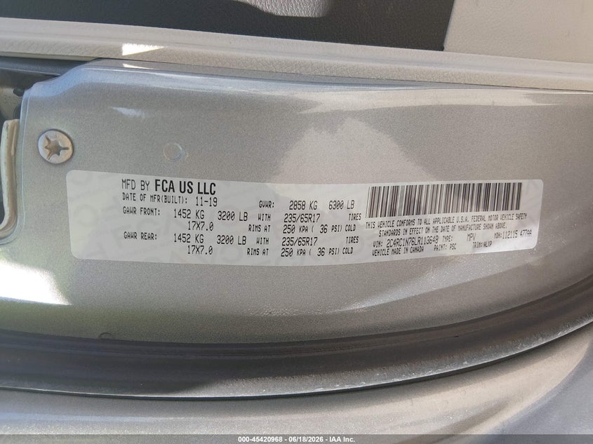 2020 Chrysler Pacifica VIN 2C4RC1N76LR113648 IAAI salvage auction — UNKNOWN, Salvage Title, sold $8,500 on 2026-07-14 (photo 9)
