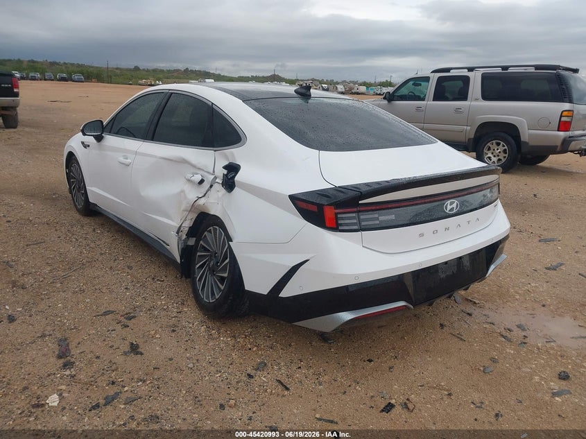 2025 Hyundai Sonata VIN KMHL54JJ7SA129214 IAAI salvage auction — SIDE, Salvage (Texas), sold $11,100 on 2026-07-11 (photo 3)
