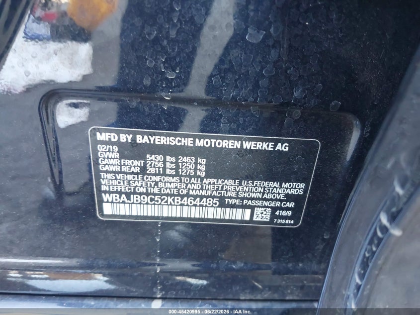 2019 BMW 5er VIN WBAJB9C52KB464485 IAAI salvage auction — FRONT END, Salvage Title, sold $5,850 on 2026-08-01 (photo 9)