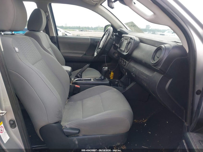 2018 Toyota Tacoma VIN 5TFAX5GN4JX119869 IAAI salvage auction — RIGHT REAR, Salvage (Louisiana), sold $10,250 on 2026-07-14 (photo 5)