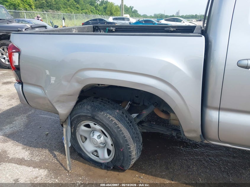 2018 Toyota Tacoma VIN 5TFAX5GN4JX119869 IAAI salvage auction — RIGHT REAR, Salvage (Louisiana), sold $10,250 on 2026-07-14 (photo 6)