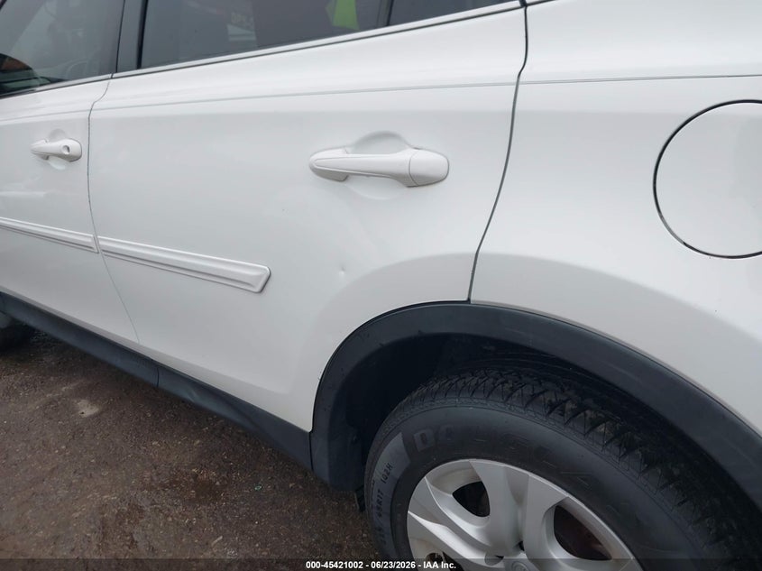 2014 Toyota Rav 4 VIN JTMZFREV8EJ023994 IAAI salvage auction — HAIL, Clear (Oklahoma), sold $4,800 on 2026-07-29 (photo 6)