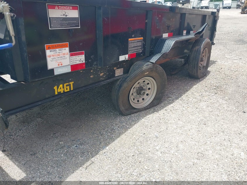 2025 Big tex trailer co inc Gooseneck dual axle VIN 16V3D2223S5400592 IAAI salvage auction — SIDE, Salvage (Texas), sold $3,550 on 2026-09-19 (photo 6)