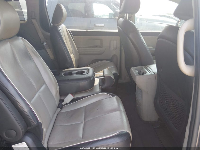 2020 Kia SEDONA VIN KNDMB5C1XL6647598 IAAI salvage auction — NORMAL WEAR, Original (Texas), sold $2,550 on 2026-07-20 (photo 8)