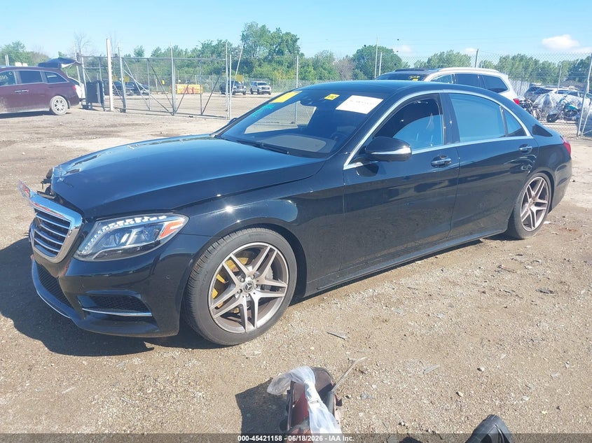 2016 Mercedes-benz S-klasse VIN WDDUG8FB0GA230622 IAAI salvage auction — RIGHT FRONT, Salvage Title, sold $9,500 on 2026-08-13 (photo 2)