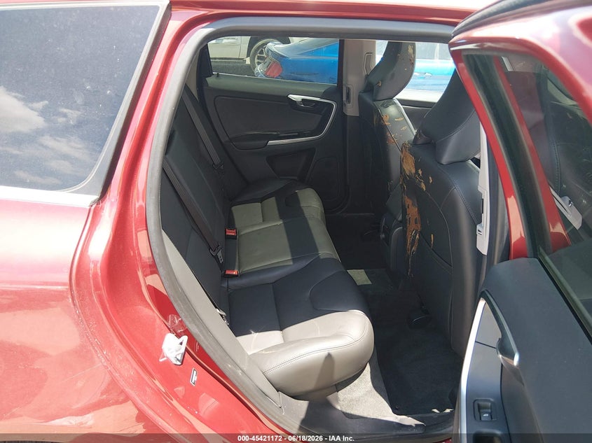 2016 Volvo Xc60 VIN YV440MDM3G2902286 IAAI salvage auction — FRONT END, Salvage Title, sold $1,500 on 2026-08-18 (photo 8)