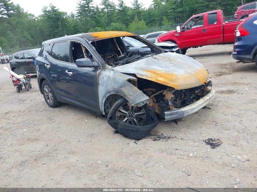 2016 Hyundai Santa fe VIN 5XYZTDLB4GG330117 IAAI salvage auction — ENGINE BURN, Clear (Massachusetts), sold $425 on 2026-07-24 (photo 1)
