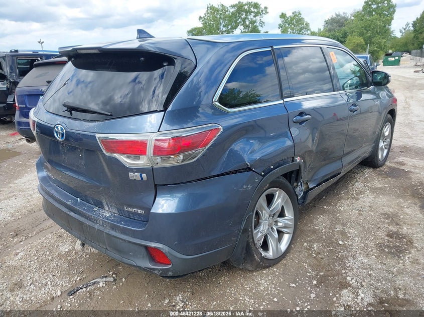 2015 Toyota Highlander VIN 5TDDCRFH7FS012808 IAAI salvage auction — BIOHAZARD/CHEMICAL, Salvage Title, sold $5,300 on 2026-07-31 (photo 4)
