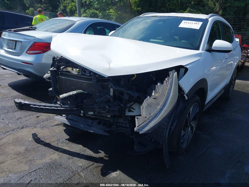 2019 Hyundai Tucson VIN KM8J3CAL2KU968663 IAAI salvage auction — FRONT END, Salvage Title, sold $2,050 on 2026-07-30 (photo 2)