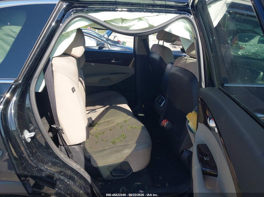 2016 Kia Sorento VIN 5XYPG4A36GG018257 IAAI salvage auction — ALL OVER, Rebuildable (Florida), sold $375 on 2026-07-29 (photo 8)