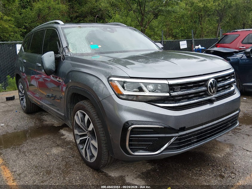 2022 Volkswagen Atlas VIN 1V2FR2CA8NC557498 IAAI salvage auction — FRONT END, Salvage (Kansas), sold $7,000 on 2026-07-29 (photo 1)