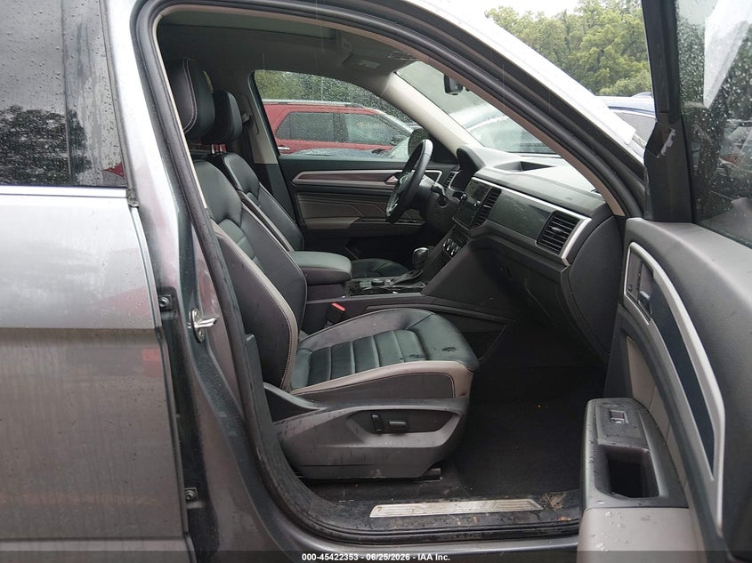 2022 Volkswagen Atlas VIN 1V2FR2CA8NC557498 IAAI salvage auction — FRONT END, Salvage (Kansas), sold $7,000 on 2026-07-29 (photo 5)