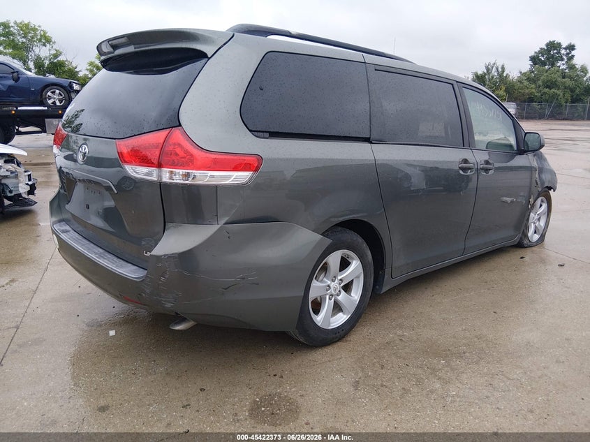 2011 Toyota Sienna VIN 5TDKK3DC6BS045601 IAAI salvage auction — ENGINE BURN, Salvage (Indiana), sold $325 on 2026-07-28 (photo 4)